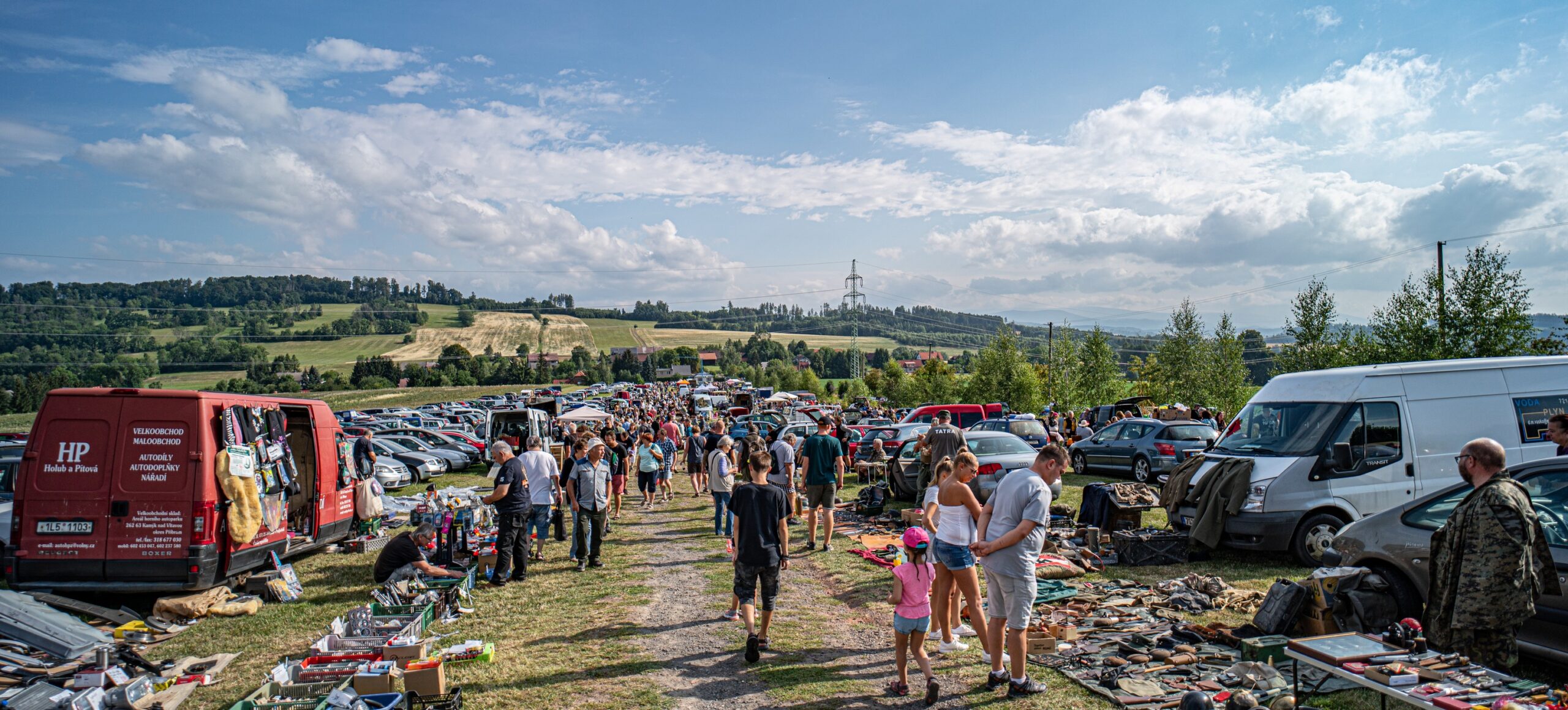 Auto Moto Farmářské Trhy a Výstavy Tuhaň
